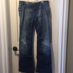 *Closet close out* Joe’s Blue Jeans